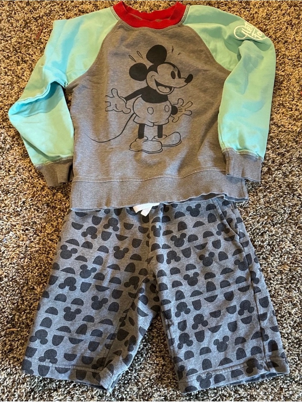 Hanna Andersson x Disney Mickey Mouse matching Sweatsuit Set US size 6/7